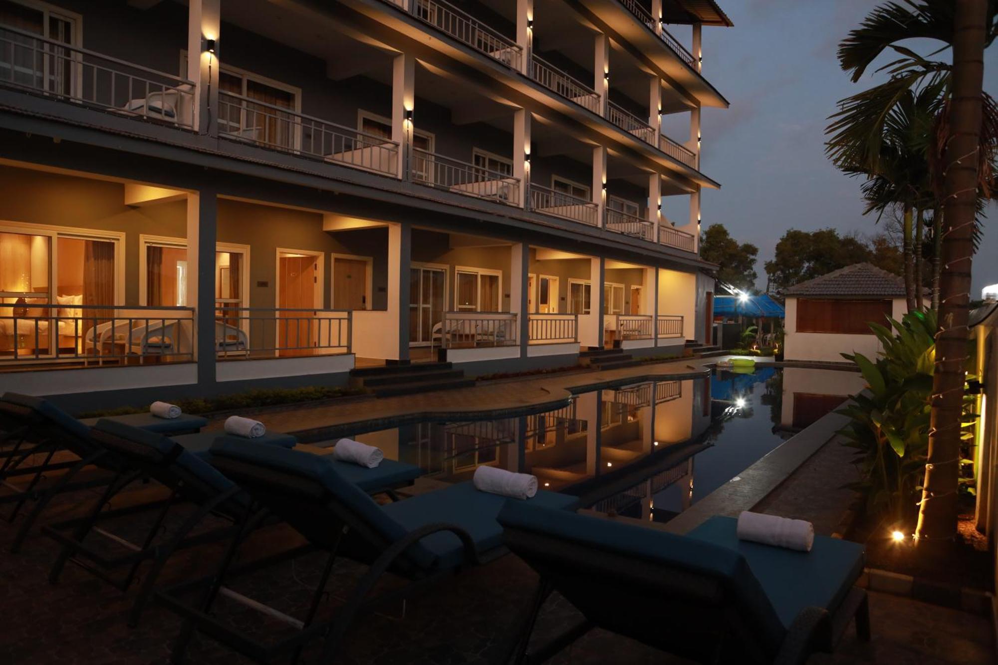 Gracias Cafe & Resort Morjim Exteriér fotografie